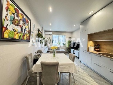 Продам 3-комнатную квартиру с Ремонтом ЖК 26 Жемчужина Аркадия