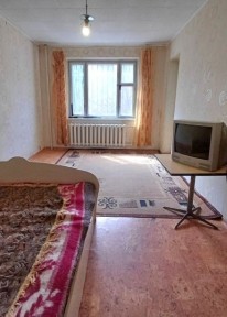 Продам 1 комнатную квартиру улучшеной планировки на 5 Заречном