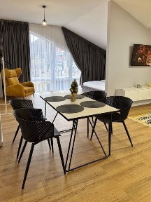 Апартаменти подобово. Чан. Отдых Карпаты. Будинок. Відпочинок у Яремчі.