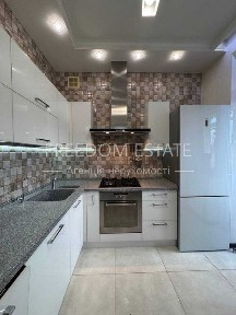 65тыс. $ ПРОДАЖА / Сталинка 65 м2 ЖБ/3-х комнатная на ХТЗ/єВідновлення