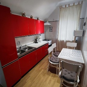 4-кімнатна квартира 2/2приватного будинку м. Житомирська. БЕЗ господарів