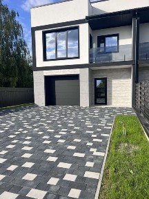 Готовий Дуплекс Багато Землі