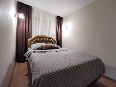 Подобова оренда житла Чернігів. Green Apart 3-кімнатні люкси в центрі