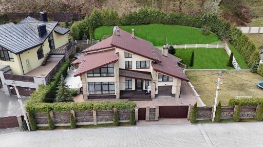 Продаж будинку. Брюховичі, локація Буковий гай.