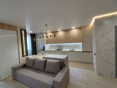 Однокімнатна квартира в ЖК Лісовий біля Голівуду.