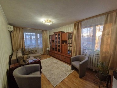 3 кімнатна квартира на Кругу, Є- відновлення