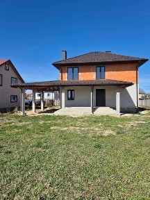 Продаж будинку в селі Вороців