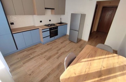 3 кім. Вул. Золотогірська