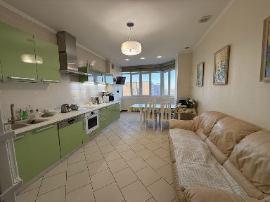 Продаю 4-к ЖК Адмирал 160м2