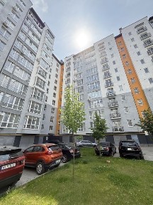 Продаж 2 кімнатної квартири з ремонтом
