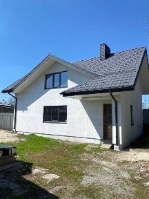 Продаж нового будинку, по вулиці Рєпіна