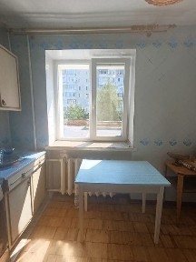 Продам 2 - кімнатну квартиру! Вул. Буковинська. Р-н. Автовокзал.