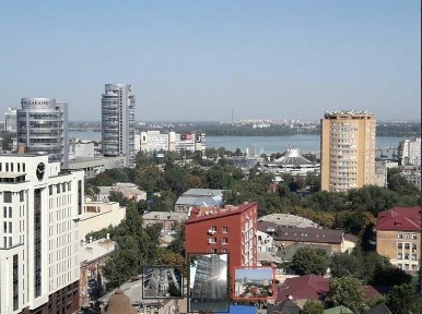 Днепр, Крутогорный спуск, 9