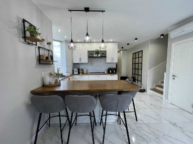 Київська область, Гатне