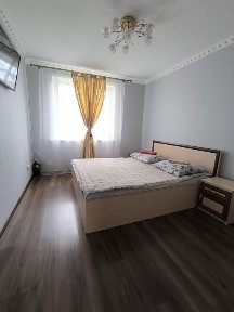 Здам частину приватного будинку з окремим входом