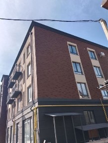 Продається 1 кімнатна квартира в клубному будинку поблизу центру