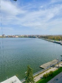 Квартири з неймовірним виглядом на озеро та ліс на Дружбі