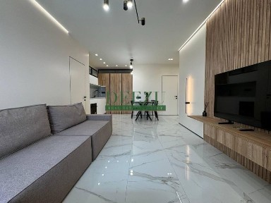 Продаж квартири з ремонтом в ЖК 