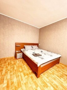 Подобово. Вул. Троїцька. Центр міста. Парк Казка