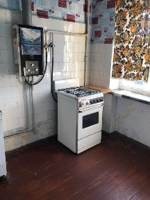 Продам 1 ком. квартиру в пгт Эсхар, 3/5, не угловая