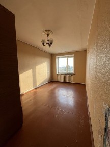 Продам 3-кімнатну квартиру з Автомоним опаленням.