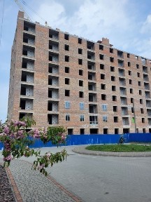 1кім квартира в новобудові від ЛСТМ