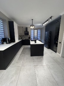 Продам будинок в центрі міста вулиця Дунайська.