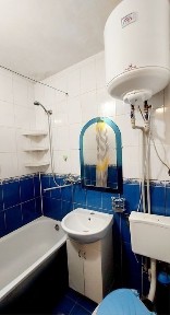 Продаж окремої 1-ї квартири в гуртожитку