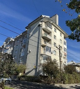 Продається 2-х рівнева 4-х кімн. кв-ра із сучасним ремонтом вул. Рівна