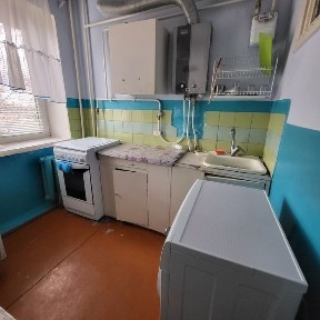 Продаю 1 квартиру на ЮТЗ