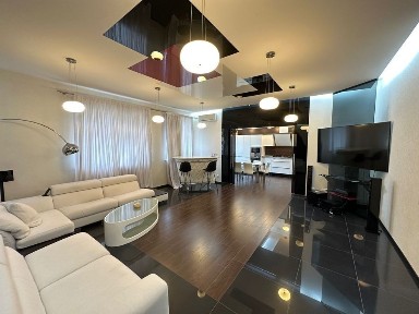 Аренда 4-комнатной квартиры 160 м², Воздвиженская ул., 28-30