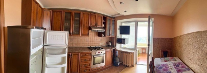 Продаж 3 кім квартири по вул. Лазаренка (80 м. кв. )