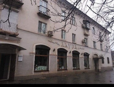 Продаж комерційного приміщення на пл. Шахтарської слави 1, площа 366.6 кв. м • ID 32997049