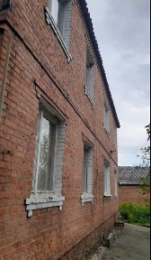 Срочно продам двухэтажный дом в Богодухове 307 кв. м