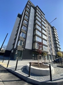 Терміновий продаж видової 2-кімнатної квартири в ЖК “Миру” 929$ за м2