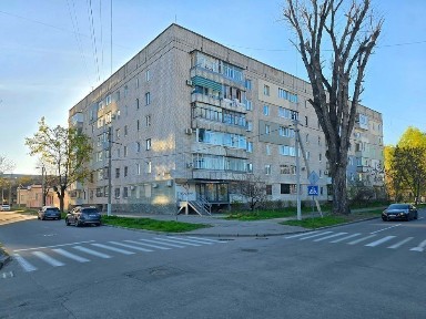 Продаж 2к квартири в самому центрі | вул. Ак. Маслова, 29