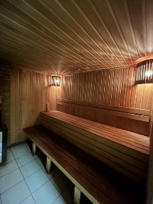 Продам будинок + землі 10 соток