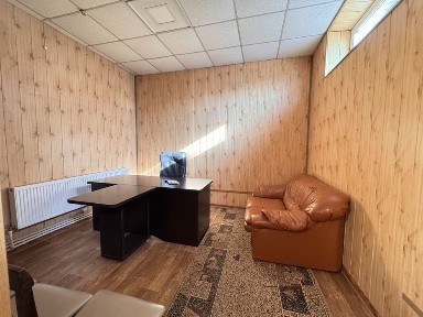 Здам в оренду офіси Вул. Короленка!