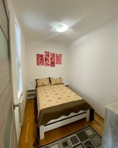 Здам квартиру подобово в центрі міста Заліщики