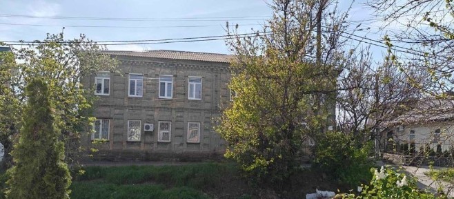 1 кімнатна смарт вартира в тихому центрі.