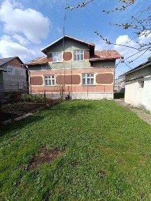 Продаж половини 2-х пов. цегляного будинку в м. Дрогобич