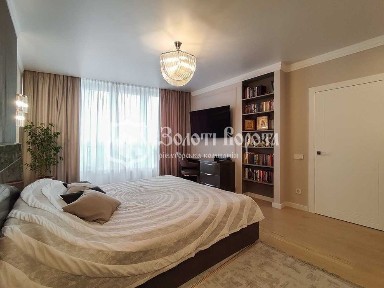 Сікорського, 1. Без %! Квартира з сучасним ремонтом та видом на парк!