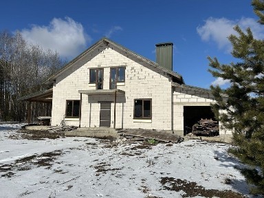 Будинок с. Іванівка у затишному місці