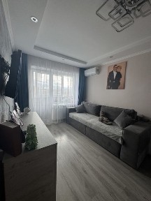 Продам однокімнатну квартиру в центрі Бахмача