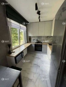 Сертификаты - да! Продам 3 комнатную квартиру Амосова, 5