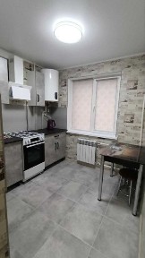 Продам 3 кімнатну квартиру Героїв АТО