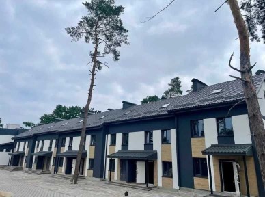 Квартира на землі м. Черкаси р-н Соснівка - ТАУНХАУС!