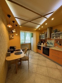 Дніпро, Новокодацький, вулиця Метробудівська 13