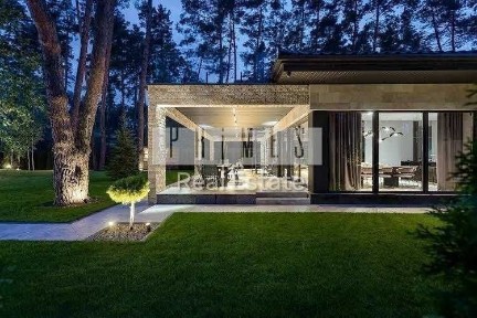Продаж 5к будинок з ділянкою, Плюти