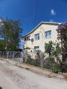 Продам дом в Песчанке! Свой берег реки !